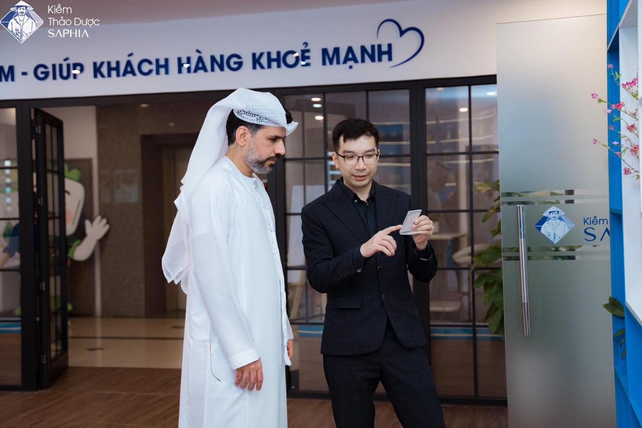 hỗ trợ điều trị đau nhức xương khớp với kiềm saphia